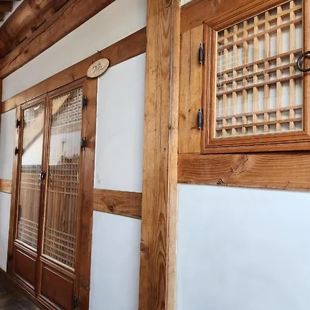 Beautiful House Hotel Jeonju Exterior photo