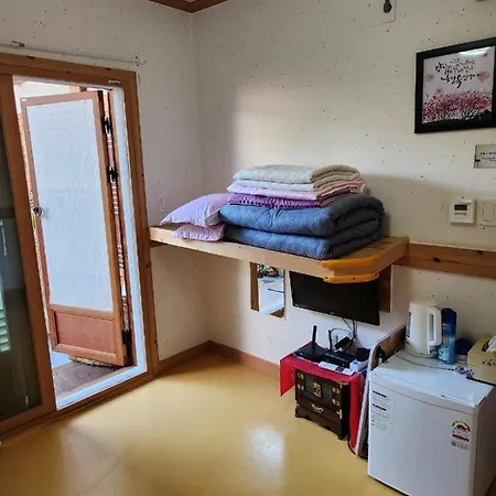 Beautiful House Hotel Jeonju Exterior photo