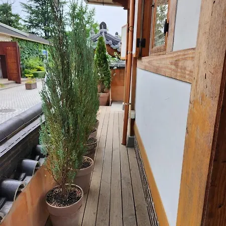 Beautiful House Hotel Jeonju Exterior photo